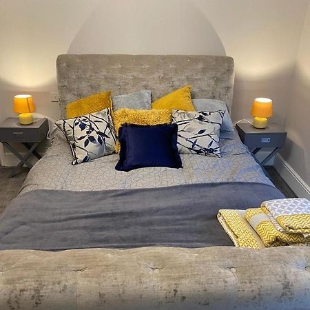 Cambridge Villas Private Studio Lytham St Annes Esterno foto